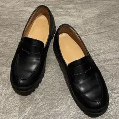 Item thumbnail for item f1ce179e-db16-47cd-9f47-3a041774ef8a