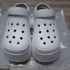 Item thumbnail for item 3f26a87a-9d84-4a0a-bdc3-144183732a73