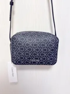 Calvin Klein ショルダーバッグのサムネイル