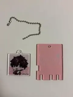ワイテルズ Broooock キーホルダー - メルカリ