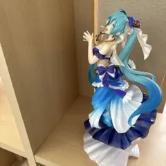コ*ウ様 ♦︎ワンピース ビビ GLTTER&GLAMOURS リペイント 二次 - メルカリ