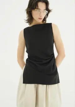CLANE SATIN DRAPE TOPS size2