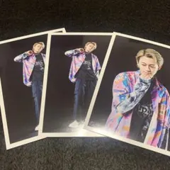 Item thumbnail for item 9a85532d-f58a-4ff9-a885-89d150975fac