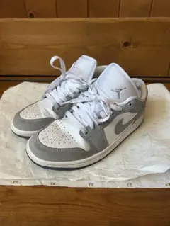 Nike Air Jordan 1 Low ホワイト/グレー ウルフグレー