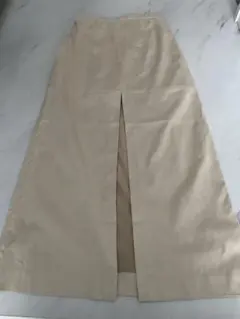 rienda ベージュ スリット入りロングスカート M