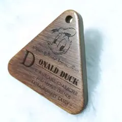ドナルドダック 木製キーホルダー 三角形 レトロ トップのみ Disney