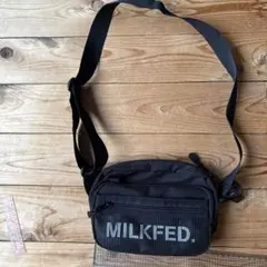 MILKFED. ブラック ショルダーバッグおまけ付きのサムネイル