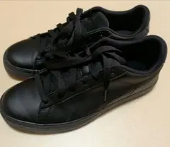 PUMA スニーカー ブラック