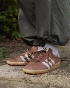 adidas スニーカー B35228 ブラウン 26.5cm - メルカリ
