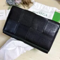 ボッテガヴェネタ イントレチャート 長財布 レザー ブラック グリーン 箱付きのサムネイル