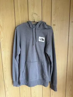 THE NORTH FACE パーカーのサムネイル