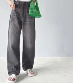 ゆったりハイウエストワイドストレート無地デニム classicalelf