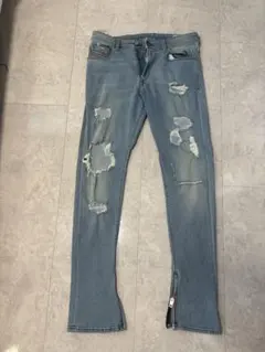 Diesel ダメージ加工デニムパンツ