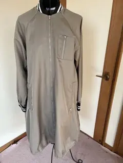 カーキ ロングジャケット ジッパーポケット付き
