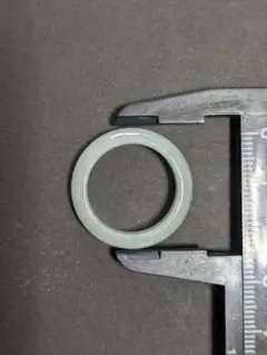 天然石 【翡翠】の【リング】です。カラーグリーン系！サイズは18号！