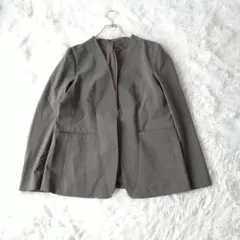 ジーユーGU ノーカラージャケット Lグレーシンプル　定番オフィス使い