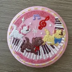 ディズニー刺繍缶バッチ