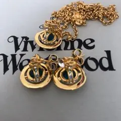 ヴィヴィアン　プチオーブネックレスピアス　セット