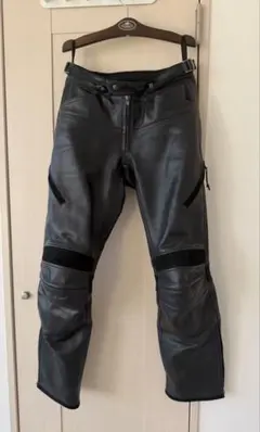 クシタニ　バイク用パンツ 黒 日本製のサムネイル