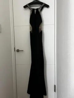 AR ロングドレス　ブラックビジューネックラインドレス