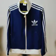 M*U様 adidasトラックジャケット爆人気ネイビーＬ新品未使用品韓国直輸入