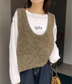 《美品》完売品CIAOPANIC TYPY 深Uネックラメニットベスト　ブラウン