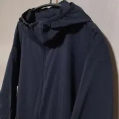 【新品】ユニクロ ポケッタブル UVカット パーカー メンズ Sサイズ ネイビー