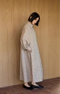 foufou ジャカードボタンダウンワンピース Mサイズのサムネイル