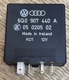 VW アウディ ミラーリレー 6Q0907440A 純正のサムネイル