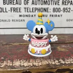 ポップマート POP MART ミッキー ケーキ Disney 피규어