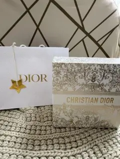 ［DIOR ］ギフトセット/空箱,ショッパー,星型チャーム付