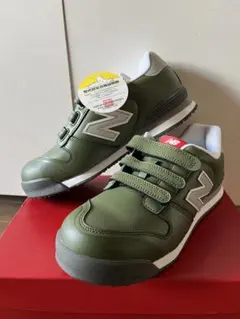 2025年最新】 ニューバランス 安全靴 26.5の人気アイテム - メルカリ