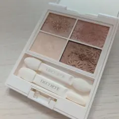 DECORTÉ アイグロウジェム プレストコンパクト 101のサムネイル