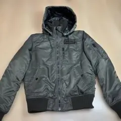 アルファインダストリーズ　MA-1