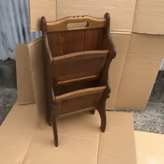 【美品】カリモク マガジンラック 木製ヴィンテージ 昭和レトロ カリモク家具 - カリモク マガジンラック 木製 籐編み 昭和
