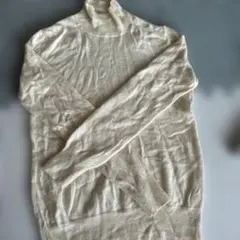 【theory】 ハイネック カシミアセーター オフホワイトM