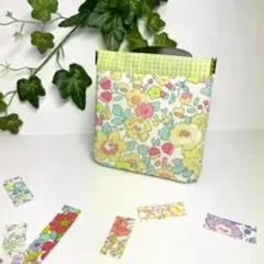 リバティプリント使用バネ口ポーチ a