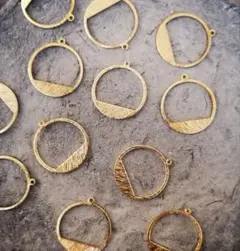 No.384　ゴールドチャーム