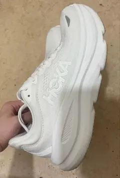 HOKA ボンダイ9のサムネイル