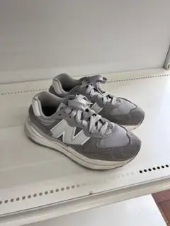 New Balance The intelligent choice スニーカーのサムネイル