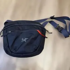 ARC'TERYX ボディバッグ ブラック