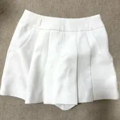 【美品】 CECIL McBEE. キュロット オフホワイト