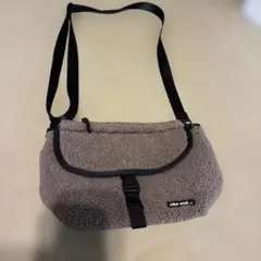 ニコアンド　ボアショルダーバック