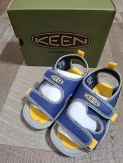 KEEN 　キッズサンダル ネイビー/イエロー