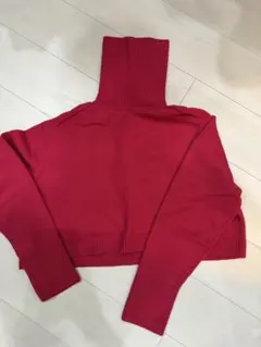 ZARA 赤ピンク　ハイネック クロップドセーター