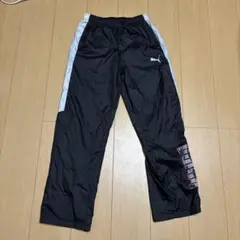 PUMAピステパンツ ブラック　サイズ160 ジュニア