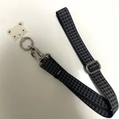 新品 未開封 familiar ファミリア スマホ ショルダーストラップ 黒系