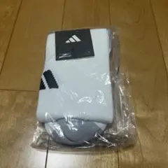 adidas Mサイズ ホワイト　25-27