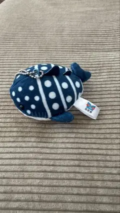水族館　海遊館　大阪　ジンベイザメ　キーホルダーのサムネイル
