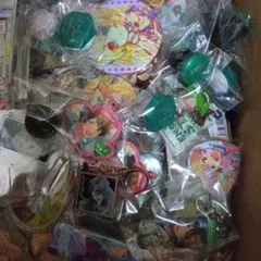 アニメグッズ　大量　まとめ売り　100点以上